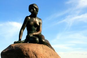 Photo d'une statue de sirène